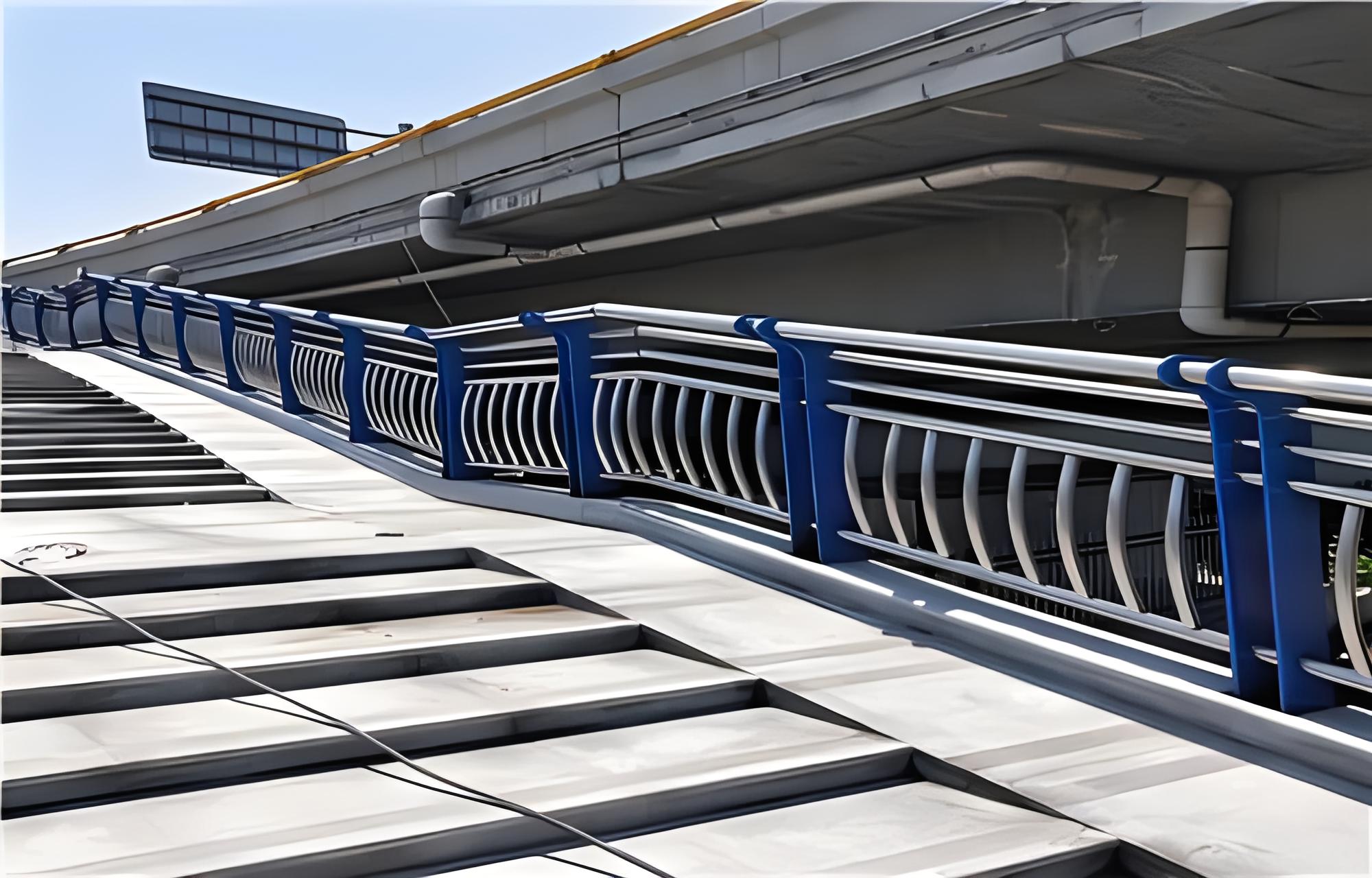 唐山不锈钢桥梁护栏维护方案：确保安全，延长使用寿命